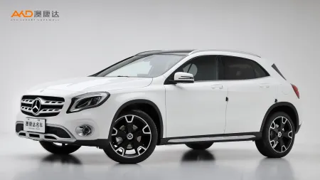 二手奔驰GLA220 4MATIC 时尚型