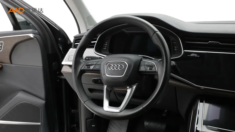 二手奥迪Q7 55 TFSI quattro S line运动型图片3108113