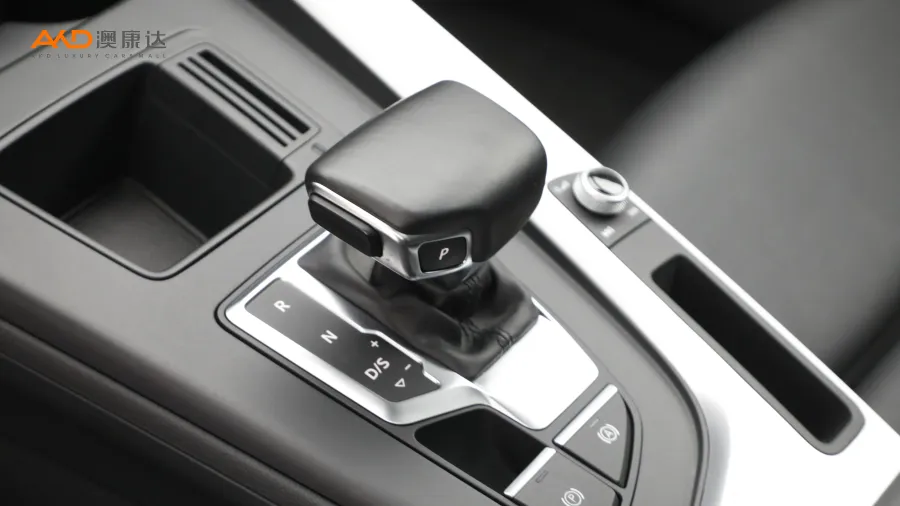 二手奥迪A4L 40TFSI quarrto 豪华动感型图片3802959