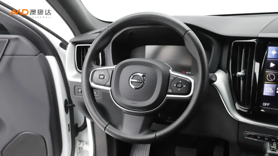 二手沃尔沃XC60 T5四驱智逸运动版图片3835740