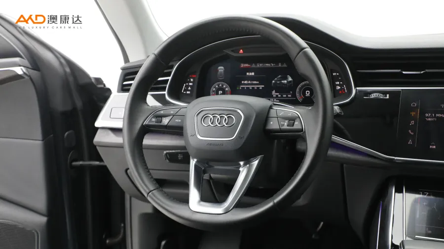 二手奥迪Q8 55TFSI 豪华动感型图片3859886