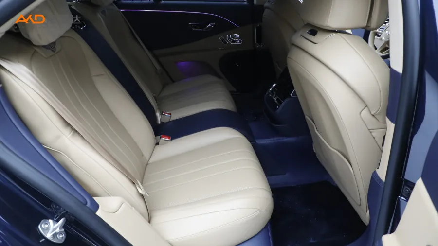 二手宾利飞驰 4.0T V8 标准版图片3891046