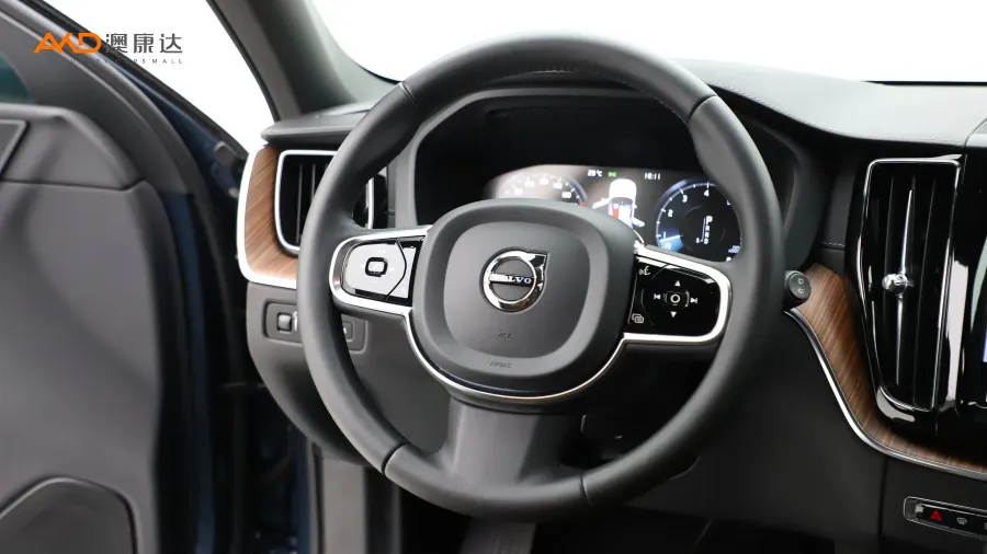 二手沃尔沃XC60 T5四驱智远豪华版图片3901229