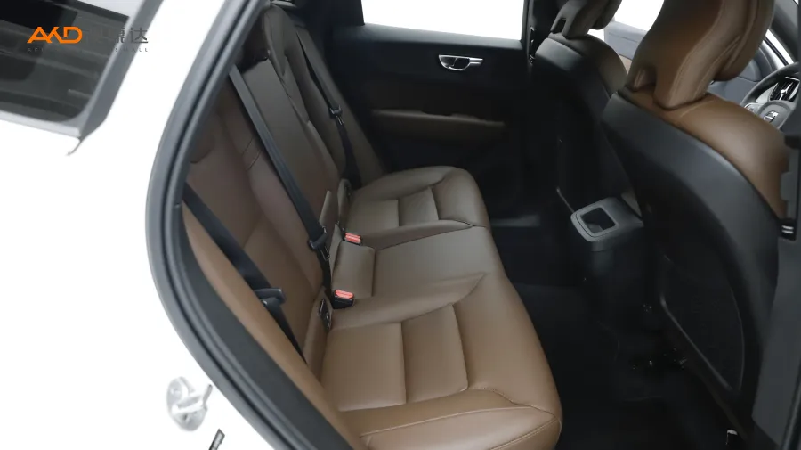 二手沃尔沃XC60 B5 四驱智逸豪华版图片3919128