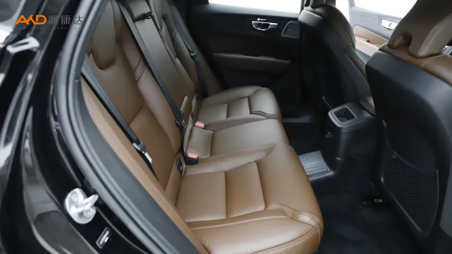 二手沃尔沃XC60 T8 插电混动 长续航四驱智雅豪华版图片3954924