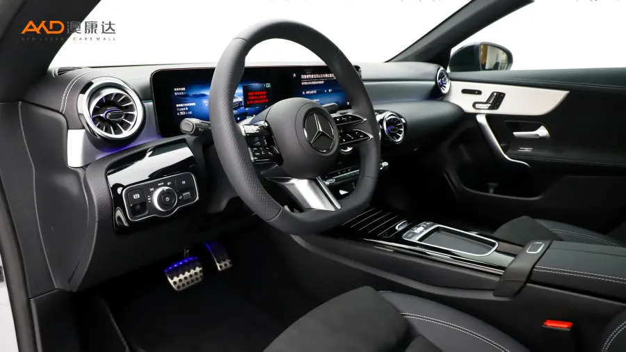 二手奔驰CLA260 4MATIC 典藏版图片3999738