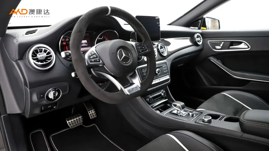 二手奔驰AMG CLA45 4MATIC 暗夜雷霆限量版图片4029156