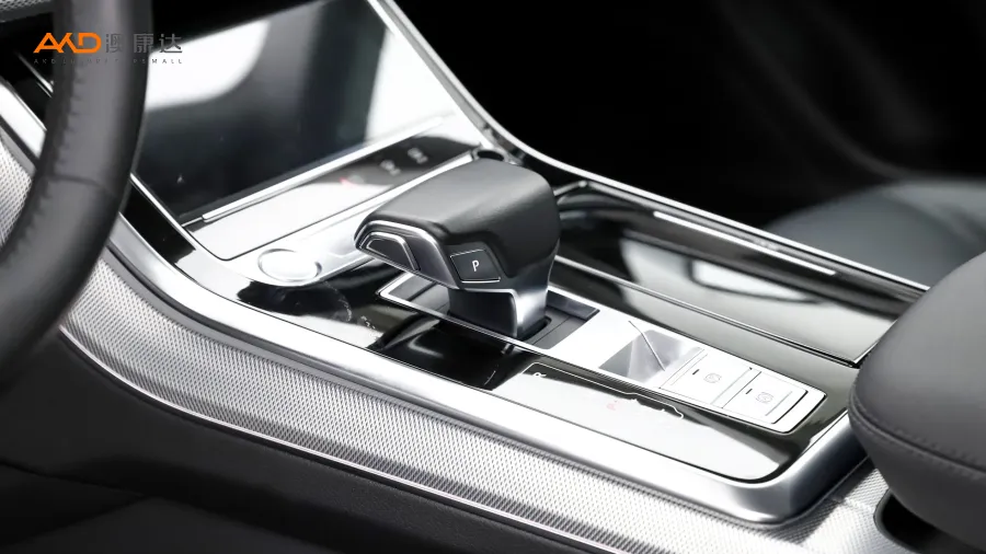 二手奥迪Q8 45 TFSI 豪华致雅型图片4082565